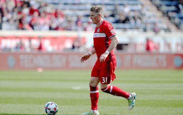 Bastian Schweinsteiger #31 of Chicago Fire dribbles the ball in the second half against the Montreal Impact during an MLS match at Toyota Park on April 1, 2017 in Bridgeview, Illinois.