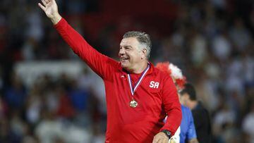 Britain Football Soccer - England XI v Rest of the World XI - Soccer Aid 2016 - Old Trafford - 5/6/16 England XI&#039;s manager Sam Allardyce celebrates winning the match Action Images via Reuters / Ed Sykes Livepic EDITORIAL USE ONLY.