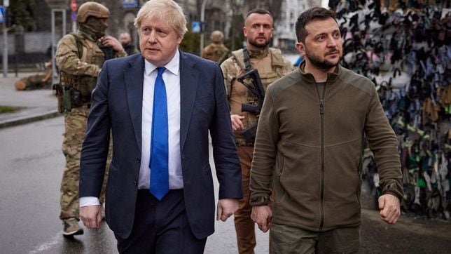 Dnešné živé aktualizácie rusko-ukrajinskej vojny: Boris Johnson sa stretáva so Zelenským, humanitárnymi koridormi zriadenými na východnej Ukrajine