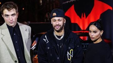 Neymar fue un invitado de lujo para la premiere de The Batman. &iexcl;El futbolista se apoder&oacute; del batim&oacute;vil y comparti&oacute; fotos con Robert Pattinson y Zoe Kravitz!