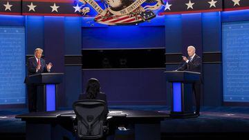 Donald J. Trump (izq.) y el candidato dem&oacute;crata Joe Biden durante el debate presidencial en el Curb Event Center de la Universidad de Belmont en Nashville, Tennessee, EE. UU., 22 de octubre de 2020.