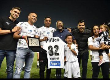On June 14, Santos bid farewell to their young star after eight years at the club, which made Rodrygo is pictured here with his family.