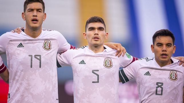 César Montes y Johan Vásquez, la dupla perfecta para la defensa de la Selección Mexicana