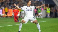 On Twitch, Ibai Llanos invited ‘Chicharito’ Hernández to join his Kings League team, causing the Mexican striker to tear up in excitement