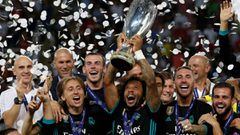 El Madrid levanta la Supercopa de Europa.