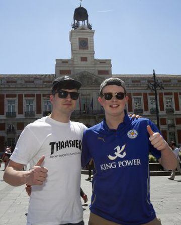 Leicester City fans in Plaza Mayor, Madrid.