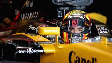 AUSTIN, TX - OCTOBER 21: Carlos Sainz of Spain and Renault Sport F1 prepares to drive in the garage during final practice for the United States Formula One Grand Prix at Circuit of The Americas on October 21, 2017 in Austin, Texas.   Clive Mason/Getty Ima