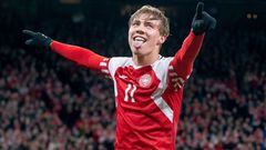 Højlund sigue deslumbrando: hat-trick con Dinamarca y 17 goles en la temporada