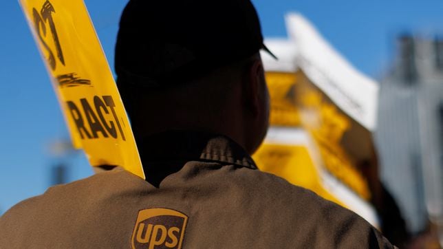 What are the reasons for the impending UPS and Teamsters strike?
