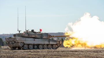 Members of the Royal Canadian Armoured Corps School (RCACS) practice their shooting skills from a Leopard II tank at firing point 4 in the training areas at the 5th Canadian Division Support Group (5 CDSG) Gagetown, in Oromocto, New Brunswick, Canada, May 4, 2017. Cpl Genevieve Lapointe, Tactics School, 5th Canadian Division Support Group Gagetown/Canadian Armed Forces/Handout via REUTERS THIS IMAGE HAS BEEN SUPPLIED BY A THIRD PARTY.