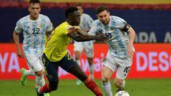 Lionel Messi en un partido de Argentina contra Colombia