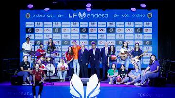 Las jugadoras durante la presentación de la Liga Femenina Endesa 2023-24.