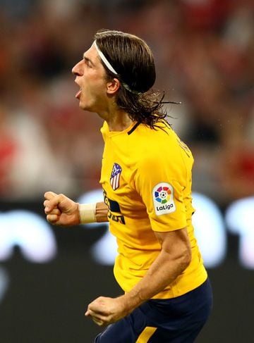 Filipe Luis strikes the decisive penalty in the shoot-out as it ended 4-5 from the spot.