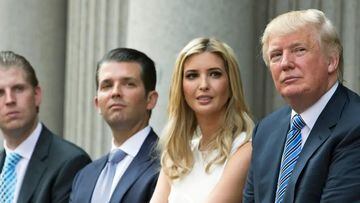 Donald Trump y tres de sus hijos acordaron rendir declaraciones en una demanda colectiva que enfrentan por marketing fraudulento.