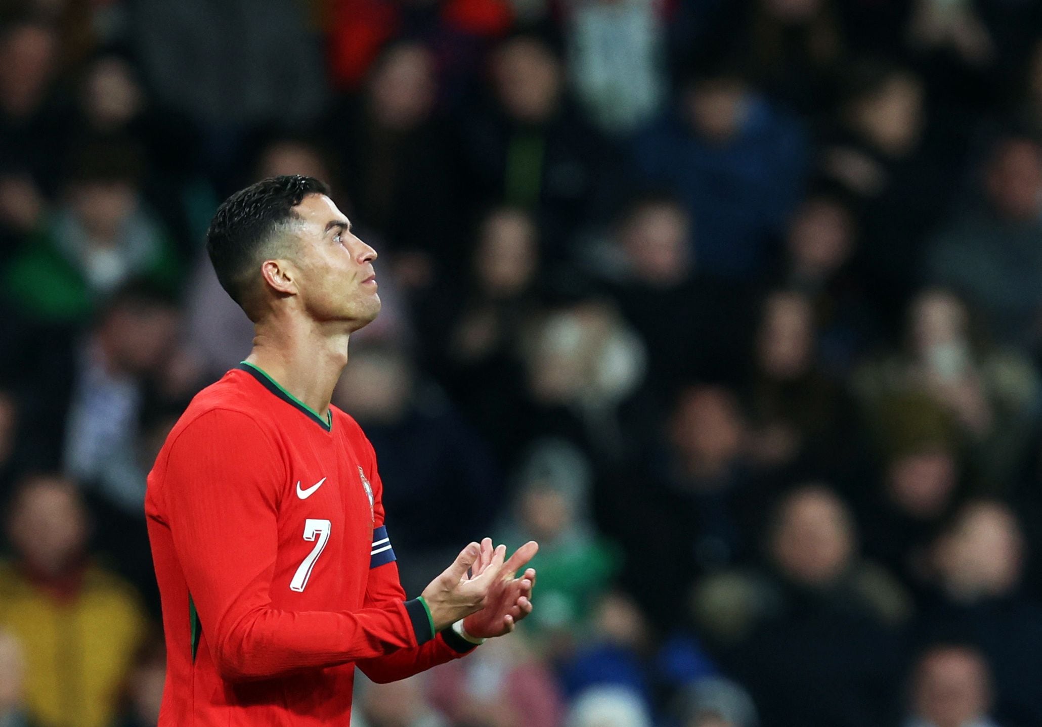 Oblak frena a Cristiano