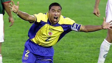 Iv&aacute;n Ramiro C&oacute;rdoba celebrando su gol con Colombia en la final de la Copa Am&eacute;rica 2001.