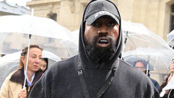 Kanye West desata polémica al usar una camiseta con la leyenda “White Lives Matter”, lo que se ha tomado como una declaración de odio al BLM.