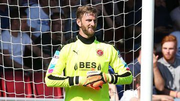Fleetwood keeper's pizza prize for Cup clean sheet