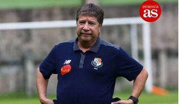 'Bolillo' Gómez: "Panamá tiene que ir al Mundial a aprender"