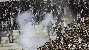 Fan shot dead in Rio derby riot