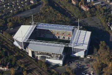 Stade Bollaert-Delelis (Lens). Capacity: 35.000.