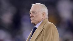 Cowboys owner Jerry Jones has been involved in a car accident in Dallas and was brought to the hospital. He is reportedly not seriously injured.