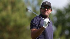 Golf journalist Alan Shipnuck ejected from Phil Mickelson’s LIV Golf press conference