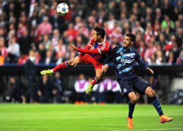 El exdefensor del América tuvo acción en los cuartos de final de la temporada 2014-2015 entre el Porto, su equipo, y el Bayern Múnich. Los bávaros remontaron el 3-1 de la ida y clasificaron a las semifinales.