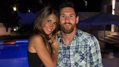 Lionel Messi y Antonella Roccuzzo en una fotografía durante sus vacaciones de verano de 2017