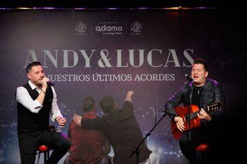El dúo musical Andy y Lucas actúan durante una rueda de prensa, en las instalaciones de la AIE, Alejandro Martínez Vélez / Europa Press 23/11/2023