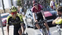 El ciclista colombiano del Mitchelton-Scott Esteban Chaves compite durante la segunda etapa de La Vuelta 2019.