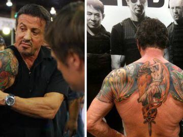 Los coloridos tatuajes que luce el actor Sylvester Stallone en su hombro derecho y en su espalda.