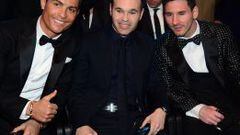 Cristiano (2&ordm;), Iniesta (3&ordm;) y Messi (1&ordm;) fue el podio del Bal&oacute;n de Oro el pasado a&ntilde;o. Todos ellos pertenec&iacute;an a la Liga.