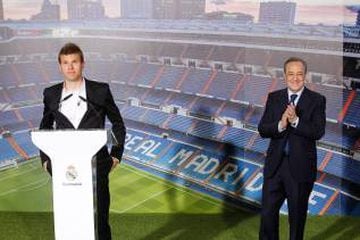 In summer 2013 Florentino paid Real Sociedad €38.9 million for holding-midfielder Illarramendi, who in the Spain squad that won the Under-21 European Championship in 2013. However, Ancelotti never trusted him after his performance against Borussia Dortmun