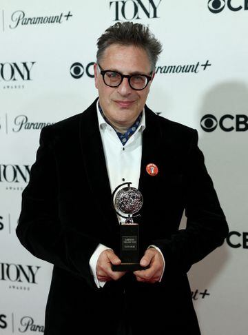 Patrick Marber poses with the award for the Best Direction of a Play for "Leopoldstadt" at the 76th Annual Tony Awards in New York City, U.S., June 11, 2023. REUTERS/Amr Alfiky