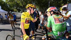 CARCASSONNE, FRANCE - JULY 17: (L-R) Jonas Vingegaard Rasmussen of Denmark Yellow Leader Jersey and Wout Van Aert of Belgium and Team Jumbo - Visma Green Points Jersey speak after cross the line during the 109th Tour de France 2022, Stage 15 a km stage from Rodez to Carcassonne / #TDF2022 / #WorldTour / on July 17, 2022 in Carcassonne, France. (Photo by Tim de Waele/Getty Images)