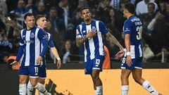 FC Porto's Brazilian midfielder #13 Wenderson Galeno celebrates scoring the opening goal during the Portuguese League football match between FC Porto and SL Benfica at the Dragao stadium in Porto, on March 3, 2024. (Photo by MIGUEL RIOPA / AFP)