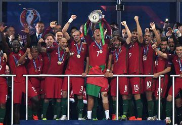 Trophy time for Portugal!