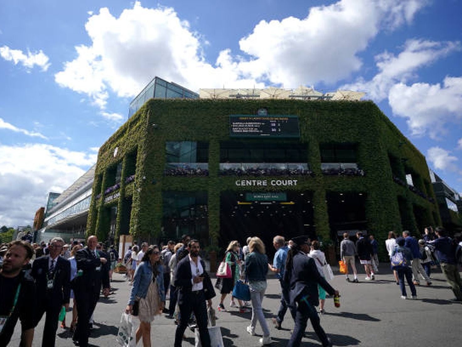 Wimbledon 2021: A Guide to the Last 'Manic Monday