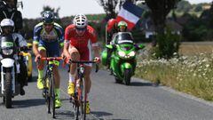 Los ciclistas del Cofidis y el Wanty-Gobert ruedan en fuga durante el Tour de Francia 2018.