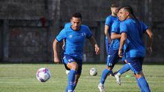 La selecci&oacute;n de El Salvador se encuentra lista para hacer su debut en la Copa Oro. Se enfrentar&aacute; este domingo 11 de julio a Guatemala en Texas.