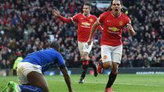 Falcao anota el segundo gol del Manchester United
