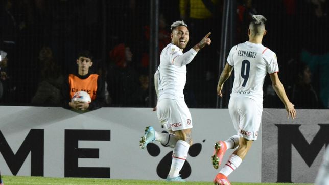 Independiente a la espera de Falcioni, goleó a Colón en Santa Fe