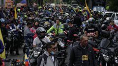 Grupos de motociclistas en manifestación en Bogotá