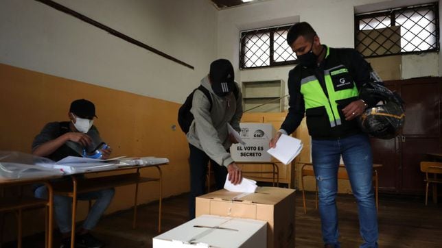 ¿Cuándo es la segunda vuelta de las elecciones en Ecuador? Fecha de votación y candidatos