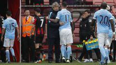 Manchester City golea y le da un respiro a Manuel Pellegrini