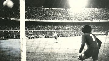 Del total de partidos oficiales entre Boca y River, tan solo se han enfrentado en dos finales: la primera en el Torneo Nacional de 1976 (con victoria de Boca por 1-0) y en la Supercopa Argentina de 2018 (con victoria de River)