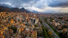 Vista aérea de Bogotá al atardecer