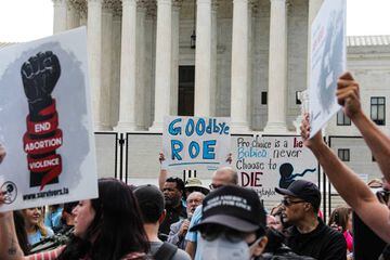 Anti-abortion demonstrators outside the US Supreme Court in Washington, D.C., US, on Friday, June 24, 2022. 