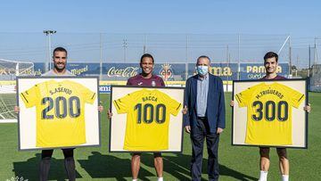El Villarreal homenajea a sus centenarios